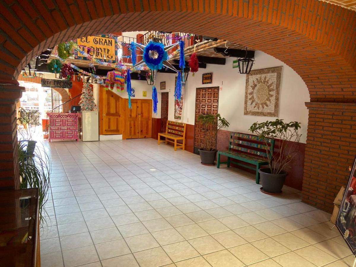 El Gran Toril Taxco de Alarcon Exterior foto