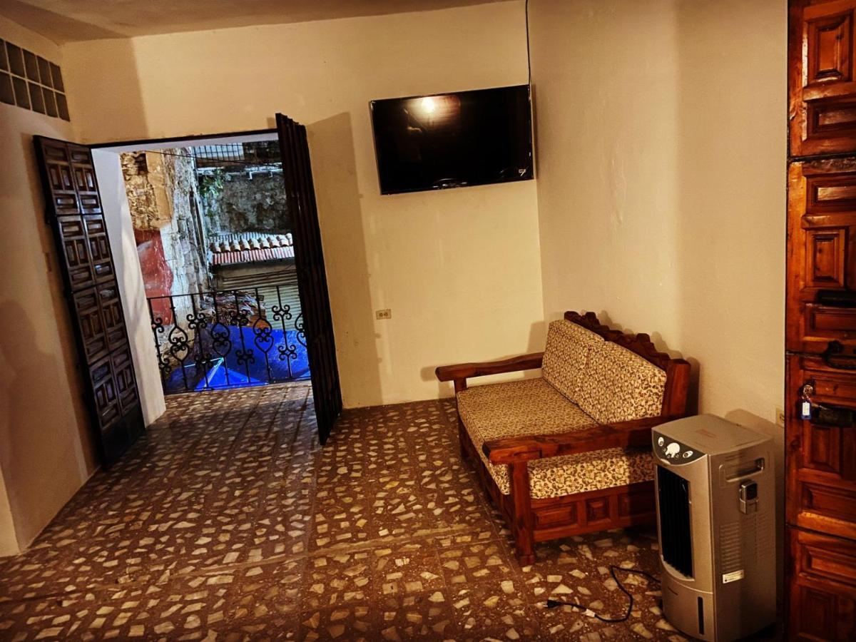 El Gran Toril Taxco de Alarcon Exterior foto