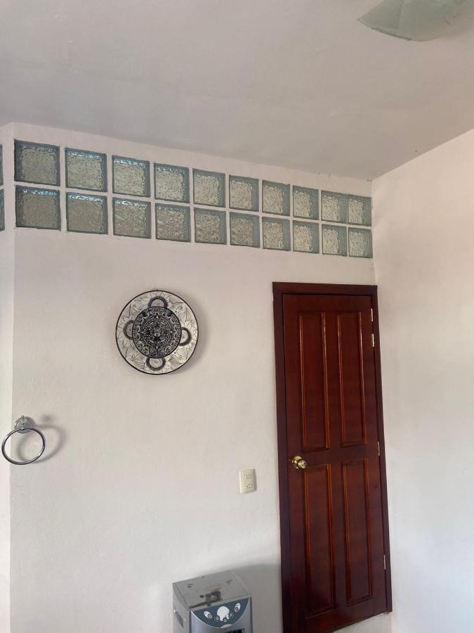 El Gran Toril Taxco de Alarcon Exterior foto