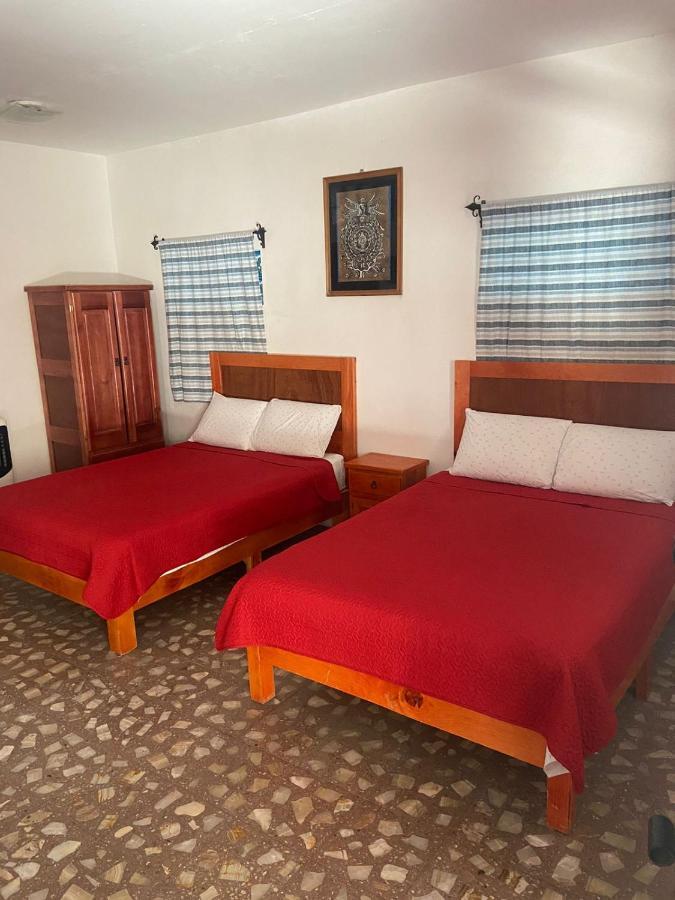 El Gran Toril Taxco de Alarcon Exterior foto